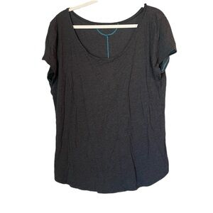 Under Armour Gray Athletic Top XL